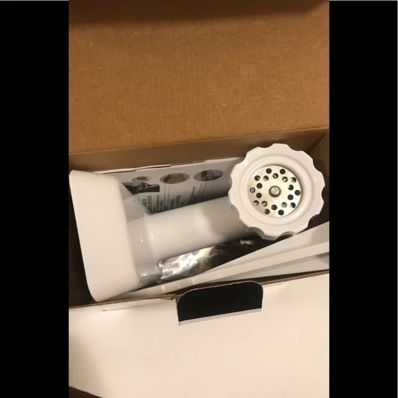 NWT KitchenAid® Food Grinder Attachment